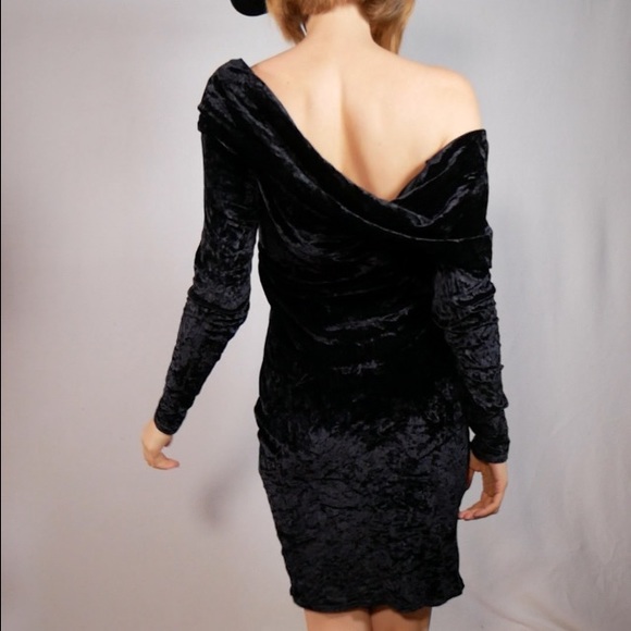 David Dart For Force One Black Velvet Dress Off The Shoulder Circa 1980s - Picture 6 of 8